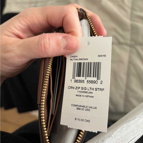 Coach Wristlet - Picture 3 of 3